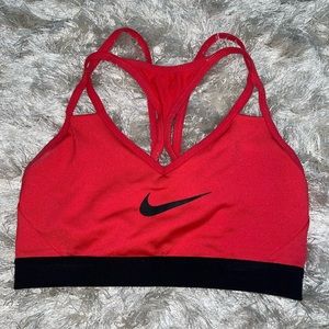 Nike sports bra, not positive on the side but is either an xsmall or small
